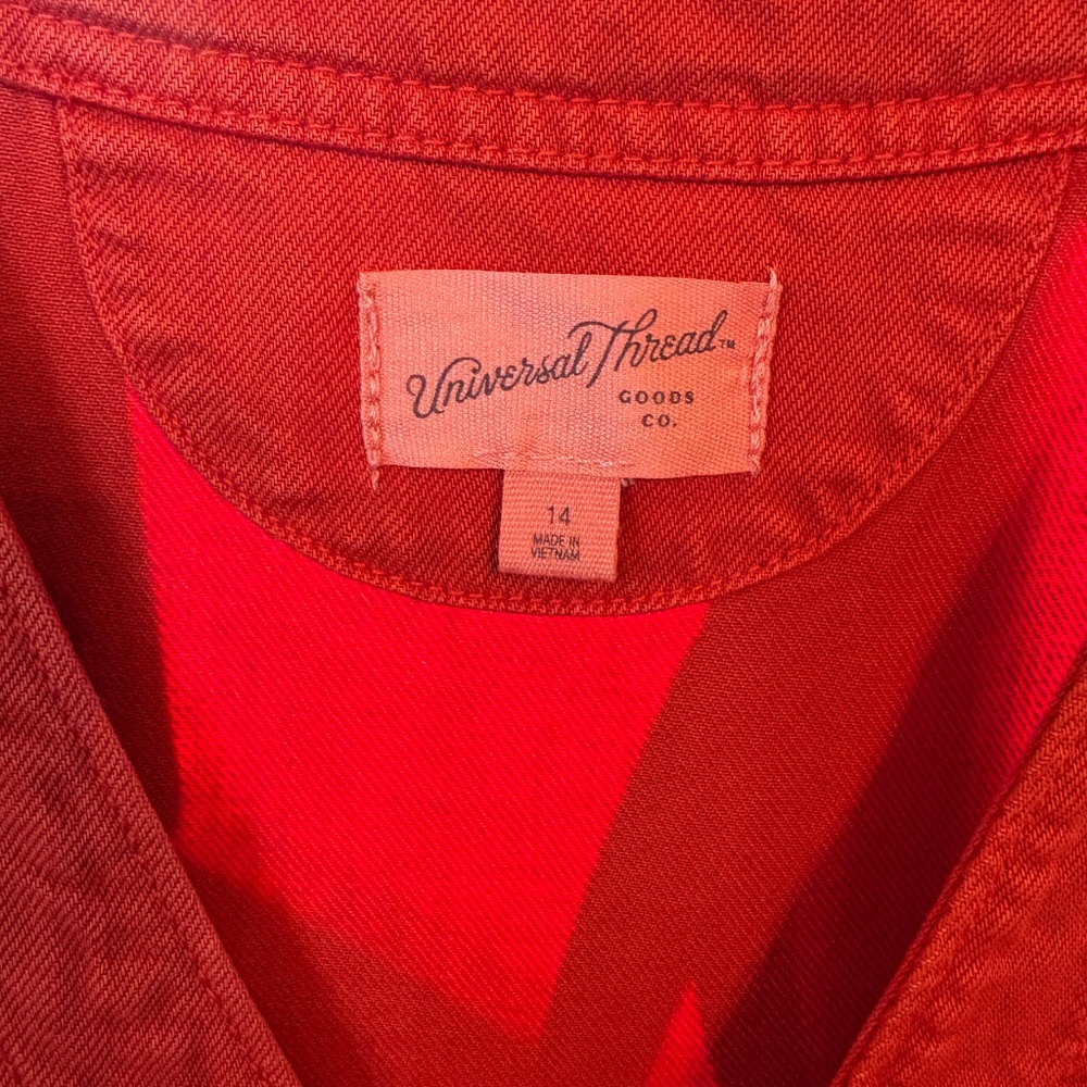 Women’s Cropped Denim Jumpsuit Universal Threads - Picture 2 of 4